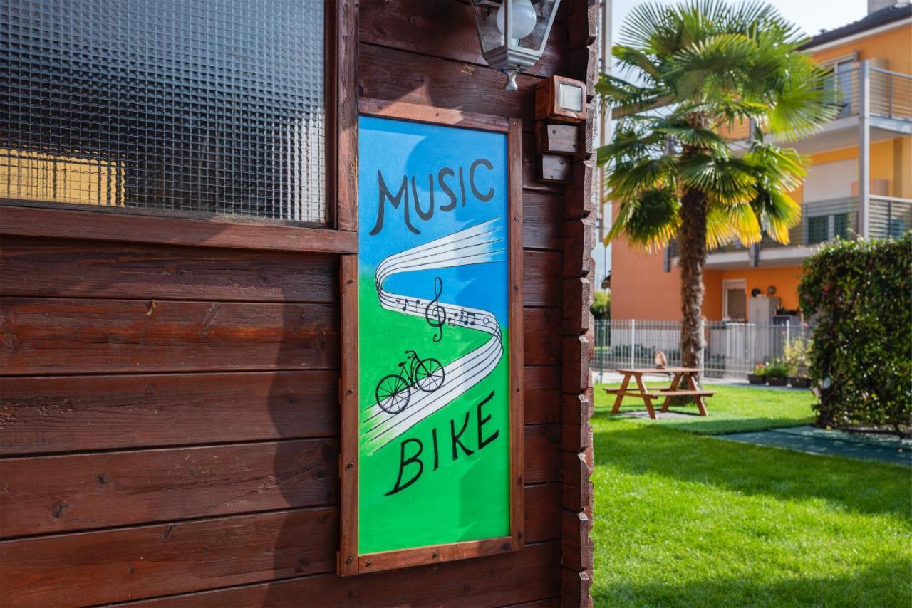 ארקו Music & Bike, With Garden And Veranda + Bicycles מראה חיצוני תמונה